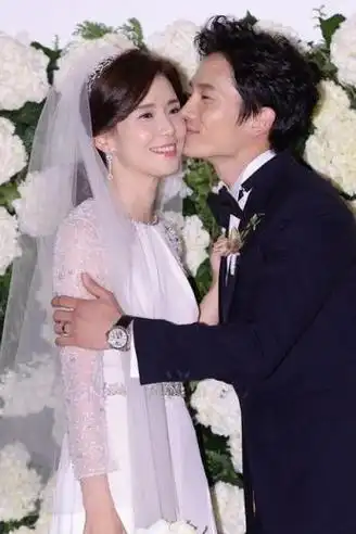 韩女星李宝英私照曝光称老公并非自己喜欢类型