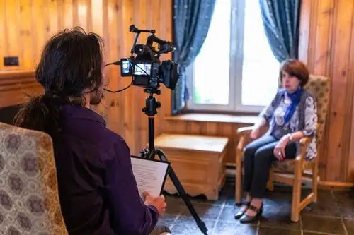 纪录片采访应该如何入手?作为记者,这些经验非常有用