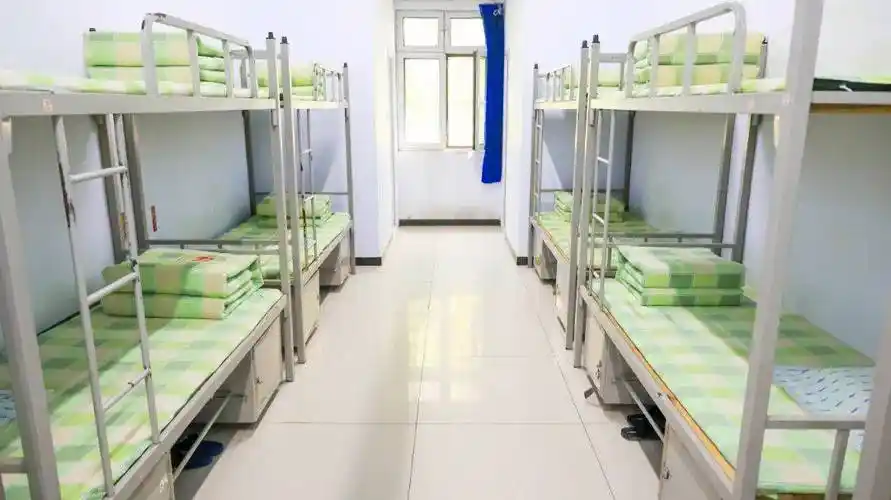 衡水滨湖志臻中学开展宿舍文化建设活动