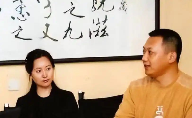"林黛玉"丈夫郝彤相爱十年,没吵过一次架,至今无法忘记妻子_陈晓旭