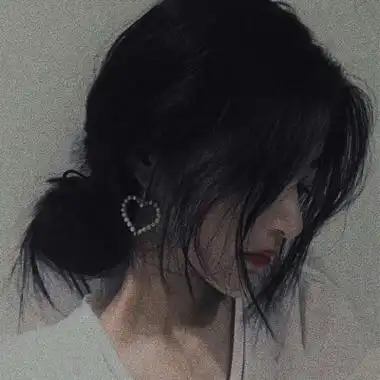 女生心情不好的丧系陌陌伤感头像合集