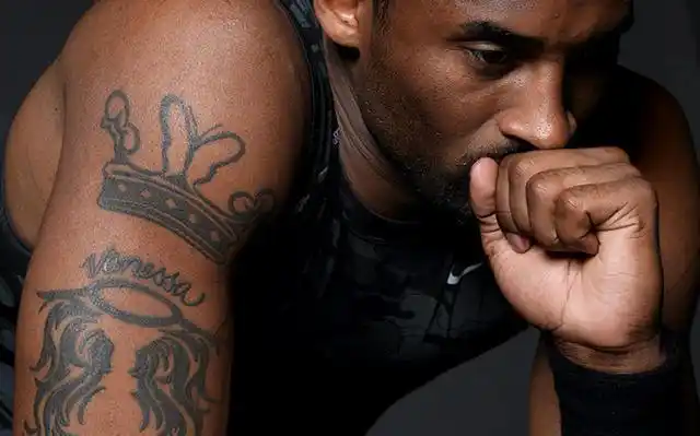 细数娱乐圈明星纹身,柳岩腰部蝴蝶很性感,白百何的很"打脸"|胡歌_网易