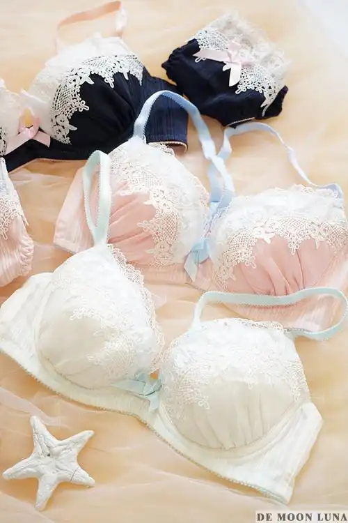 包邮人气日本文胸套装甜美美少女宫廷日系聚拢文胸套装