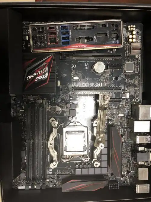 电脑硬件华硕1080o8g显卡i76700k华硕z170progaming主板