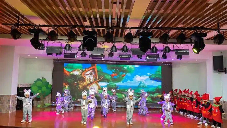 童心演绎 ,我心飞扬——宁都县第三幼儿园幼儿情景大剧场