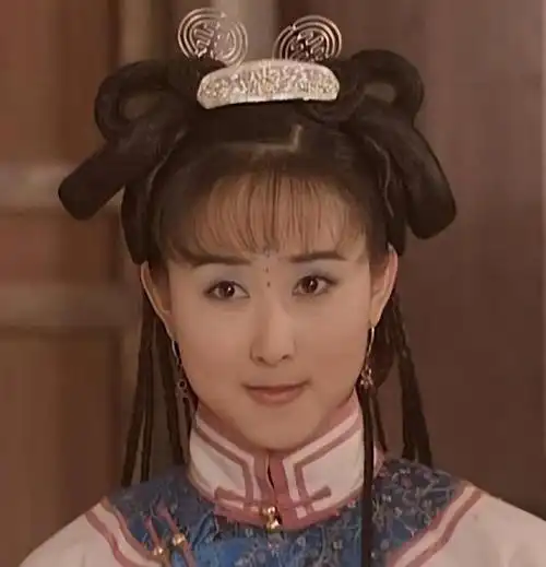 胡静凭借"古装美人"称号走红,随后她在多部作品中展现多样角色,每次